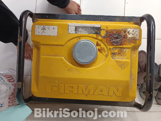 জেনারেটর